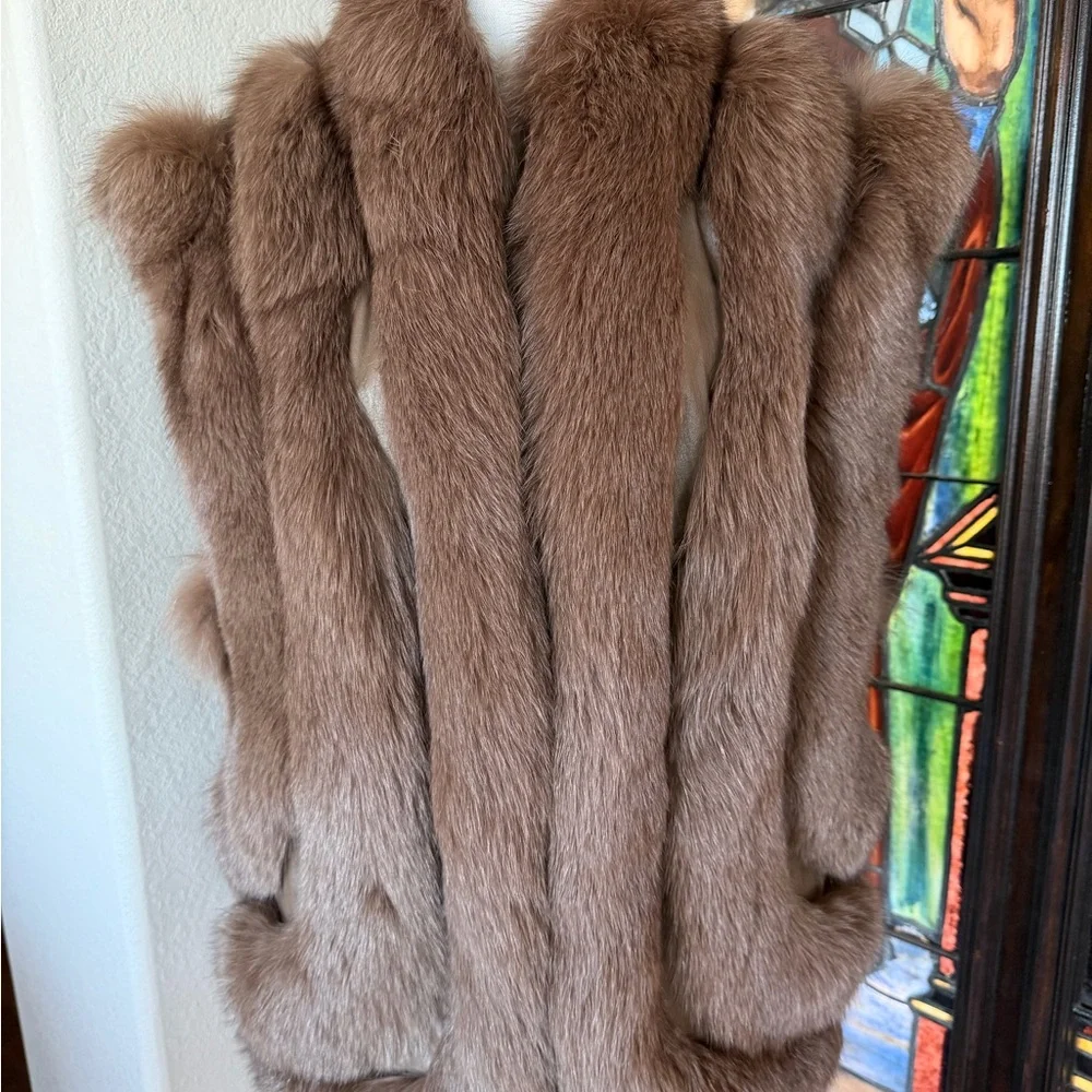 Saga leather and Furs Brown Fur Vest - Picture 2 of 10